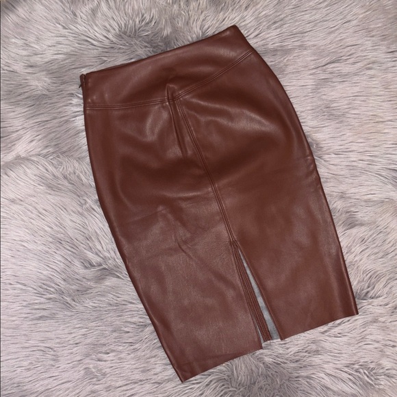 Express High Waisted Faux Leather Seamed Pencil Skirt Size 0 - Picture 5 of 12